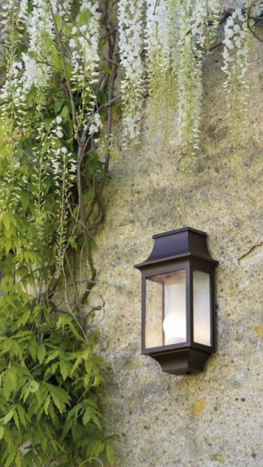 wandlampe-aussen-antik