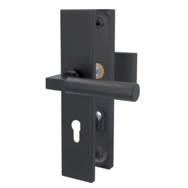 beschlag-haustuer-schwarz-matt-modern